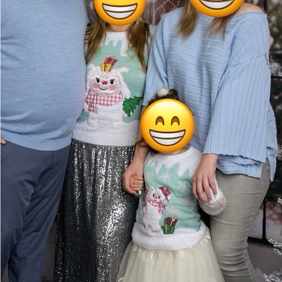 Mommy & Me Holiday Sweaters set - Picture 5 of 5